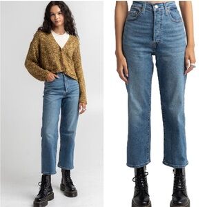 Levi's Ribcage Straight Ankle Jeans in Medium Blast sz 29